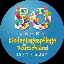 Logo zu 50 Jahre Kindertagespflege